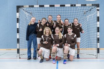 Bild 94 - C-Juniorinnen Loewinnen Cup